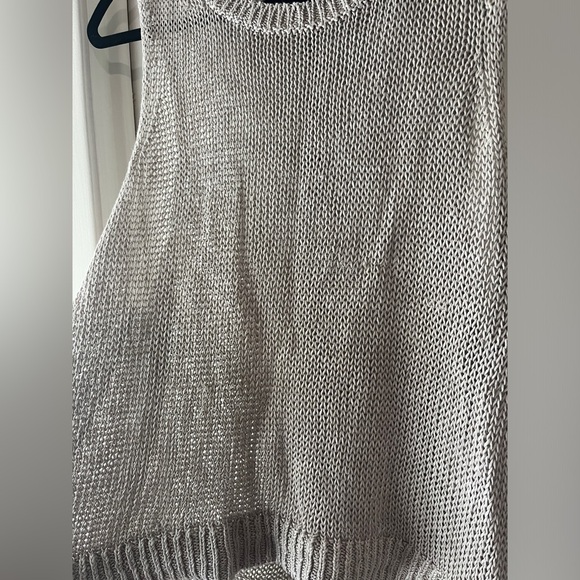 Banana Republic. XL Linen Sweater Tank - Picture 6 of 15